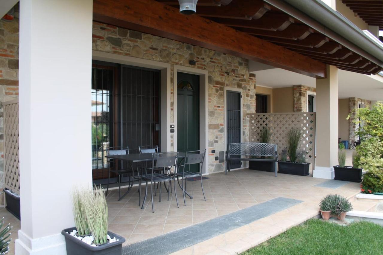 Casa Lorena Desenzano del Garda Exterior foto